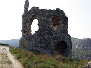 Развалины крепости Каламит